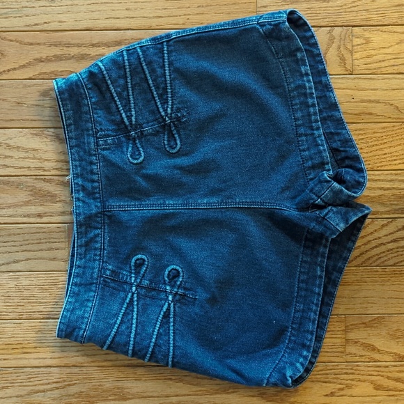 Ecote Pin Up Denim Shorts - Picture 1 of 12